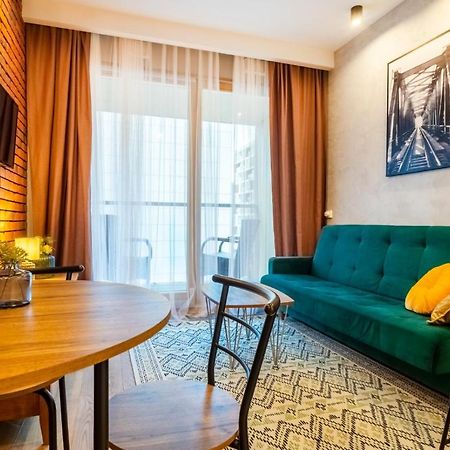 Apartamentysnu, Wola Premium III Z Parkingiem Warszawa Eksteriør billede