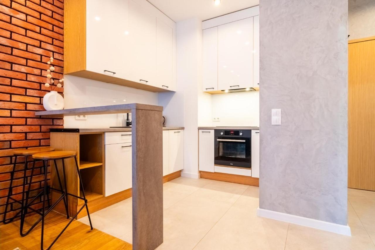 Apartamentysnu, Wola Premium III Z Parkingiem Warszawa Eksteriør billede